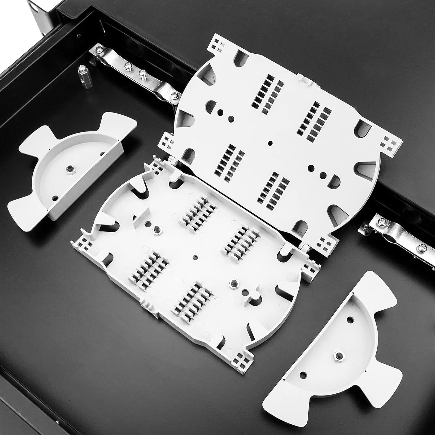 Bandeja FTTH extraible para rack de 19" para hasta 24SC Simplex o 24LC Duplex - Imagen 2